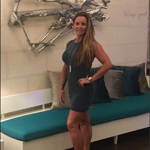 Meet your Posher, Samantha